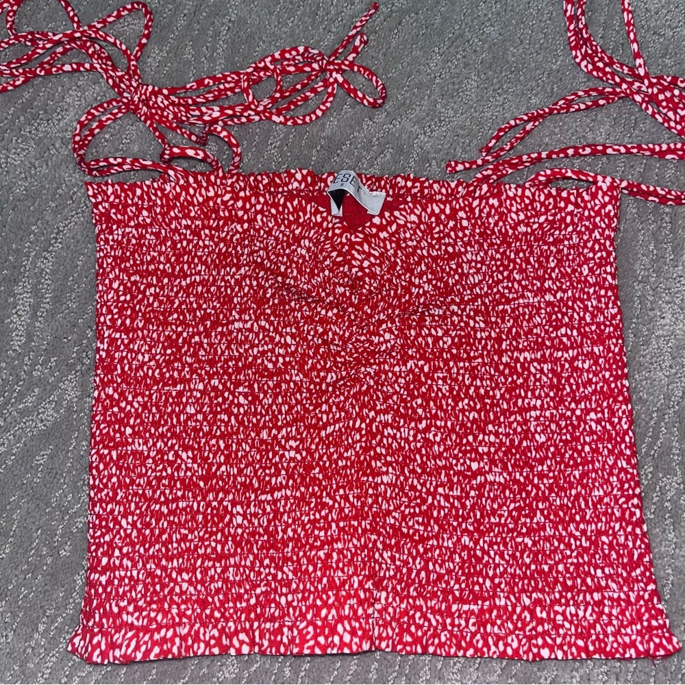 Reset Red Ribbed Top - Picture 3 of 5